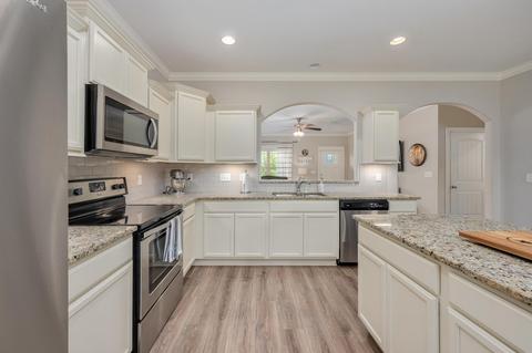 1233 Avery Dr, Murfreesboro, TN 37128 photo 7
