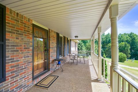 1110 Spradlin Rd, Dickson, TN 37055 photo 4