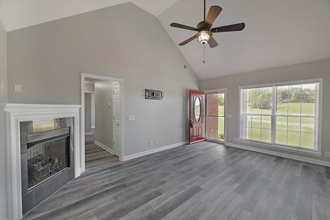 349 Murrell Rd, Dickson, TN 37055 photo 8