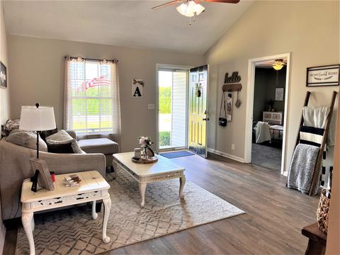 1815 Thompson Rd, Murfreesboro, TN 37128 photo 9