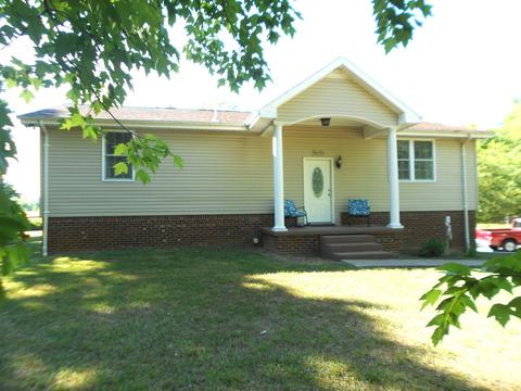 5651 Hall Ln, Springfield, TN 37172 photo 1