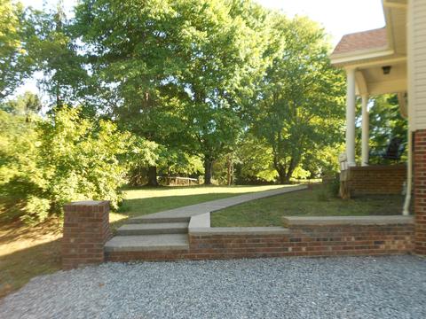 5651 Hall Ln, Springfield, TN 37172 photo 3