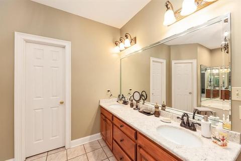 104 Abbey Pl, Jackson, TN 38305 photo 12