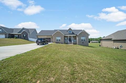 7122 Lincoln Dr, Baxter, TN 38544 photo 1