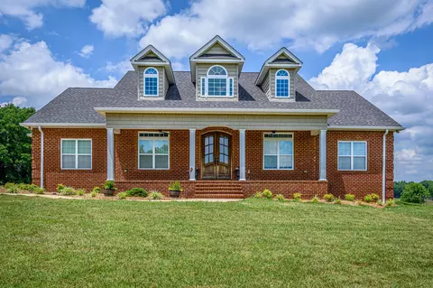 775 Ivy Lake Rd, Morrison, TN 37357 photo 3