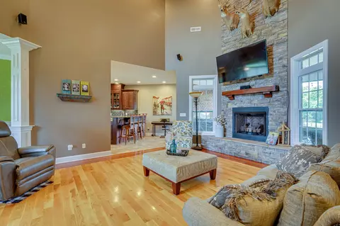 775 Ivy Lake Rd, Morrison, TN 37357 photo 9