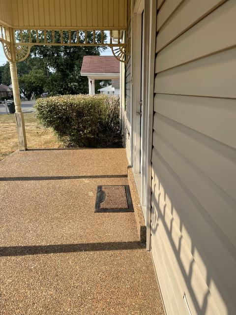 508 S Mabel St, Springfield, TN 37172 photo 2