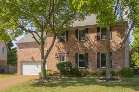 636 Independence Dr E, Franklin, TN 37067 photo 1