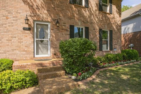 636 Independence Dr E, Franklin, TN 37067 photo 3