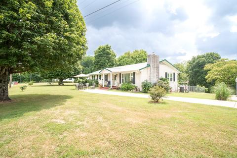 457 Waterloo Rd, Westpoint, TN 38486 photo 2
