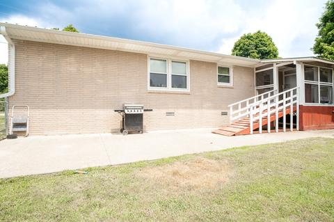 457 Waterloo Rd, Westpoint, TN 38486 photo 4