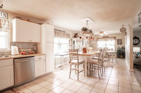 457 Waterloo Rd, Westpoint, TN 38486 photo 9