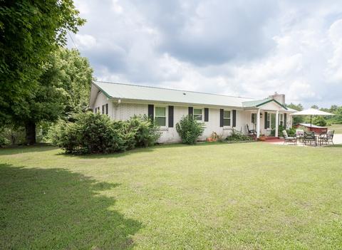 457 Waterloo Rd, Westpoint, TN 38486 photo 1