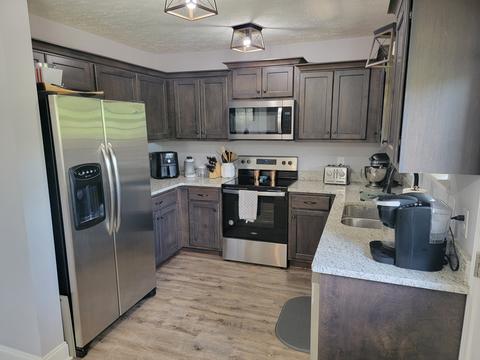 1090 Berra Dr, Springfield, TN 37172 photo 16