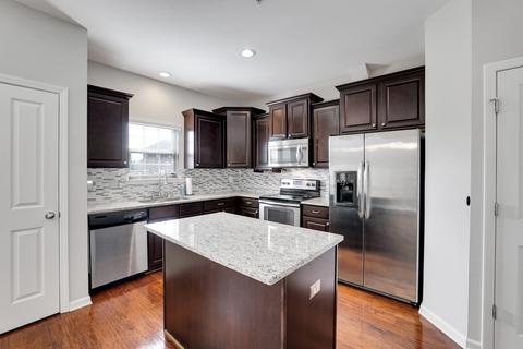 2004 Hemlock Dr, Spring Hill, TN 37174 photo 5