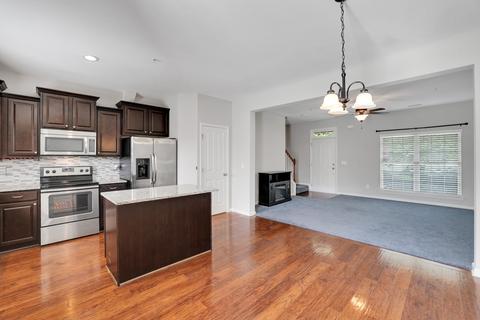 2004 Hemlock Dr, Spring Hill, TN 37174 photo 8