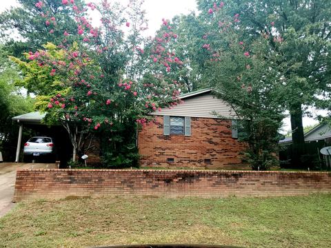 63 Overhill Dr, Jackson, TN 38305 photo 1