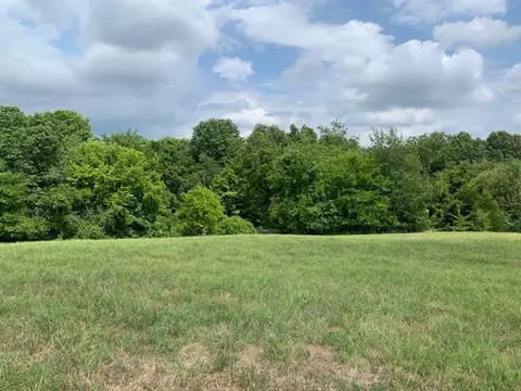 1275 Bagwell Rd, Clarksville, TN 37043