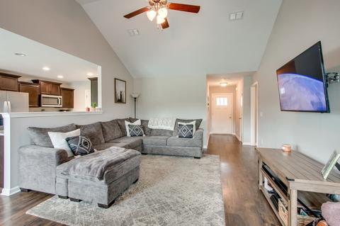 220 Karis Dr, Spring Hill, TN 37174 photo 7