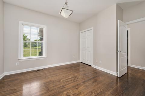 504 Trinity Ln, Burns, TN 37029 photo 9