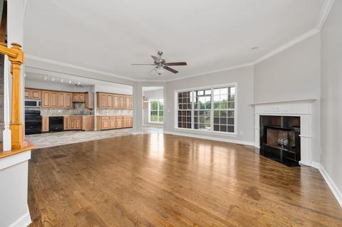 504 Trinity Ln, Burns, TN 37029 photo 5