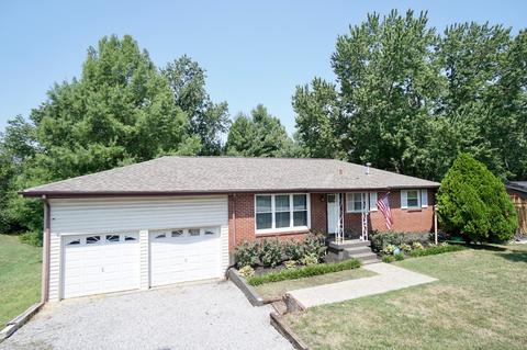 1719 Meadowbrook Dr, Springfield, TN 37172 photo 2