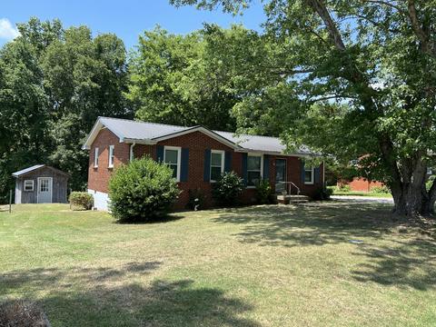3900 Cedar St, Centerville, TN 37033 photo 1
