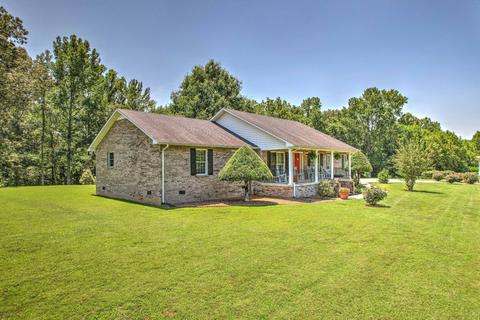 210 Eric Mcmahan Ln, Morrison, TN 37357 photo 4