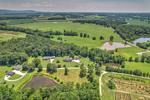 210 Eric Mcmahan Ln, Morrison, TN 37357 photo 12