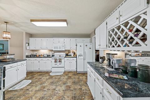 210 Eric Mcmahan Ln, Morrison, TN 37357 photo 31