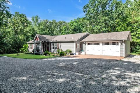 216 Black Rd, Dickson, TN 37055 photo 2