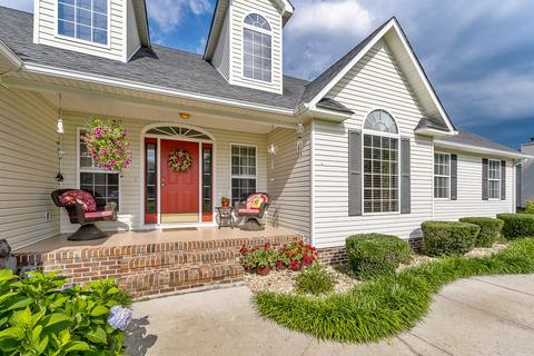 91 Peach Ave, Morrison, TN 37357 photo 2