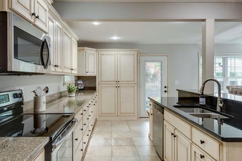 103 Silverstone Dr, Murfreesboro, TN 37130 photo 9