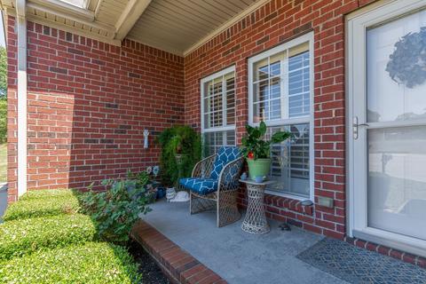 220 Johnstone Dr, Dickson, TN 37055 photo 4