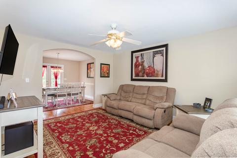 817 Blakemore Rd, Dickson, TN 37055 photo 5