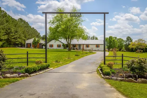 282 E Nickajack Rd, Ringgold, GA 30736 photo 2