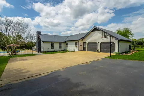 282 E Nickajack Rd, Ringgold, GA 30736 photo 8