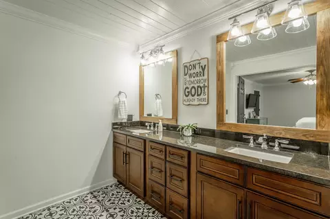 282 E Nickajack Rd, Ringgold, GA 30736 photo 46