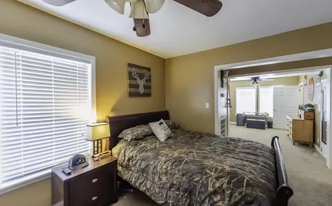 210 E Main St, Stevenson, AL 35772 photo 17