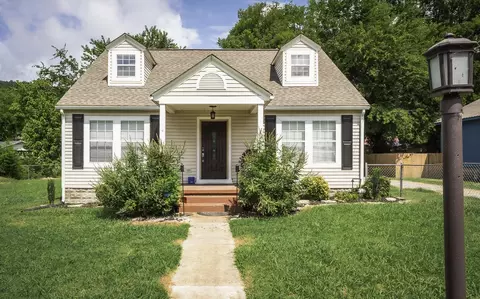 210 E Main St, Stevenson, AL 35772 photo 1