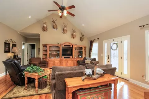 7541 Grasshopper Rd, Georgetown, TN 37336 photo 5