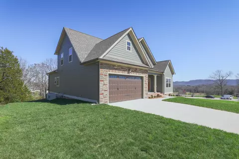 7207 Will Dr, Ooltewah, TN 37363 photo 3