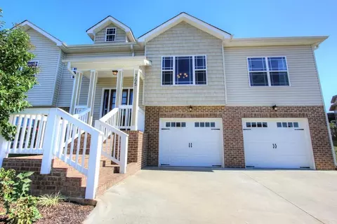 705 Windrush Loop, Chattanooga, TN 37421 photo 2