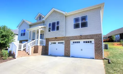 705 Windrush Loop, Chattanooga, TN 37421 photo 3