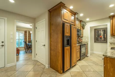 8269 Double Eagle Ct, Ooltewah, TN 37363 photo 7