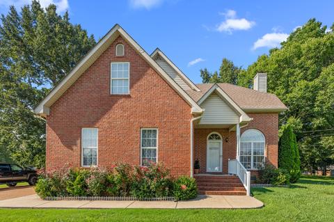118 Silverstone Dr, Murfreesboro, TN 37130 photo 1