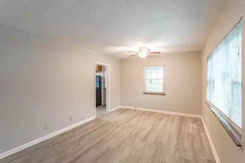 4613 Eldridge Rd, Hixson, TN 37343 photo 6