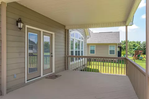 8575 Stack Rock Ln, Ooltewah, TN 37363 photo 17