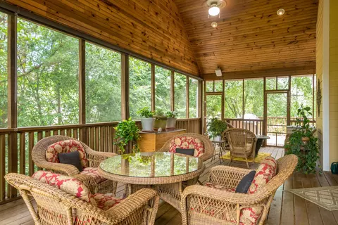 3153 Reflection Ln, Ooltewah, TN 37363 photo 2