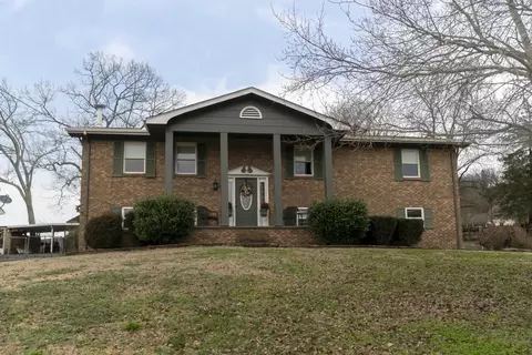 8413 Iris Rd, Chattanooga, TN 37421 photo 2